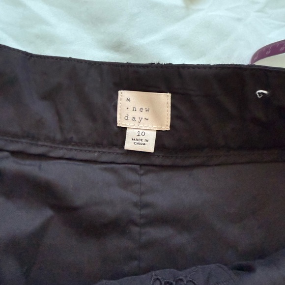 NWT A New Day Black Eyelet Shorts in Size 10 - Picture 11 of 12